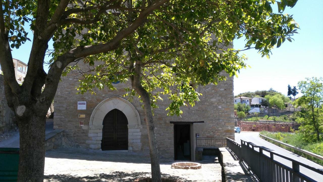 Albergue De Benabarre-Calumet 外观 照片