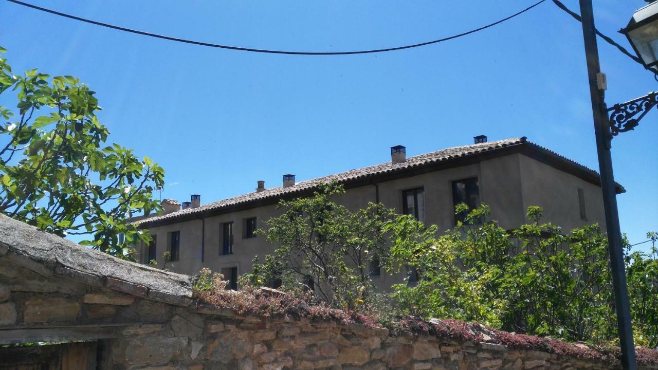Albergue De Benabarre-Calumet 外观 照片